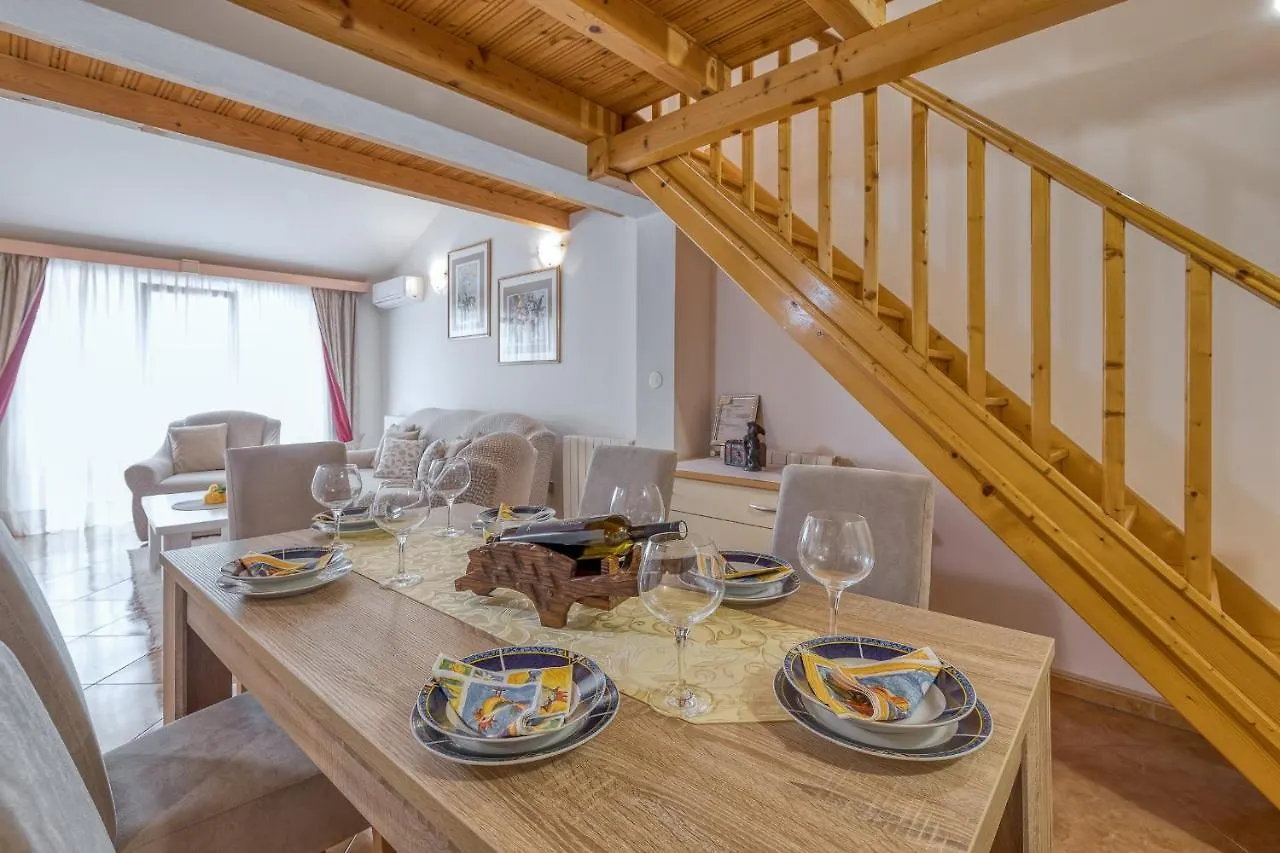 Apartments Slavica Poreč 3*,  Kroatien